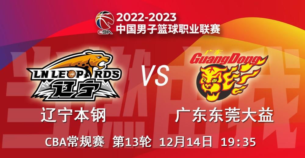 8月初，;一大代表们秘密转移到嘉兴南湖，在一艘画舫上继续举行会议，审议通过了党的第一个纲领和第一个决议，选举产生了党的领导机构中央局，庄严宣告了中国共产党的诞生，中国革命的航船从南湖扬帆起航